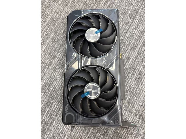 ASUS Dual GeForce RTX 4070 OC Edition 12GB GDDR6X