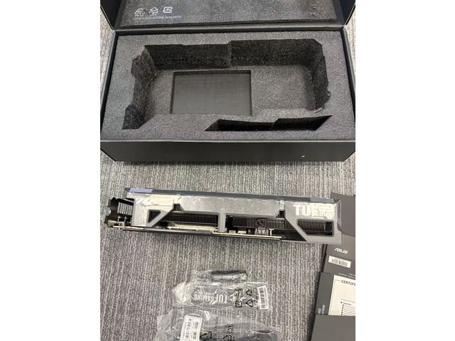 ASUS TUF Gaming GeForce RTX 5060 Ti 16GB GDDR7, picture 2